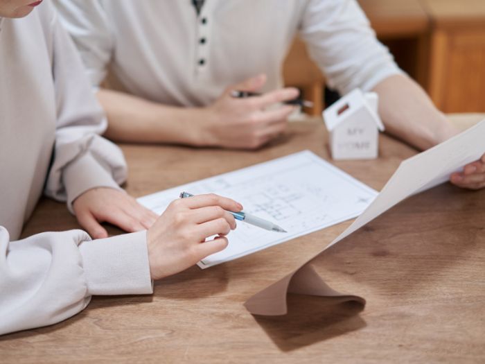 葺き替え工事が必要になるのはどんな時？